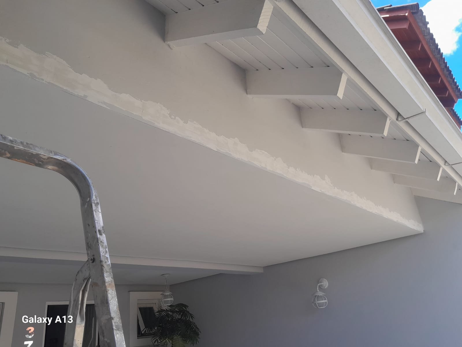 Acabamento em Gesso e Rodapés - Imagem 3